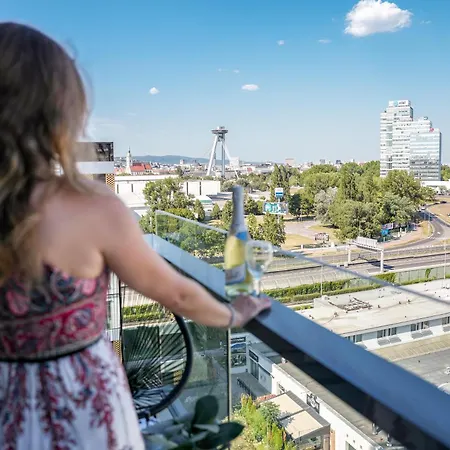 Apartmán Ufo Tower View With Balcony, Near Old Town